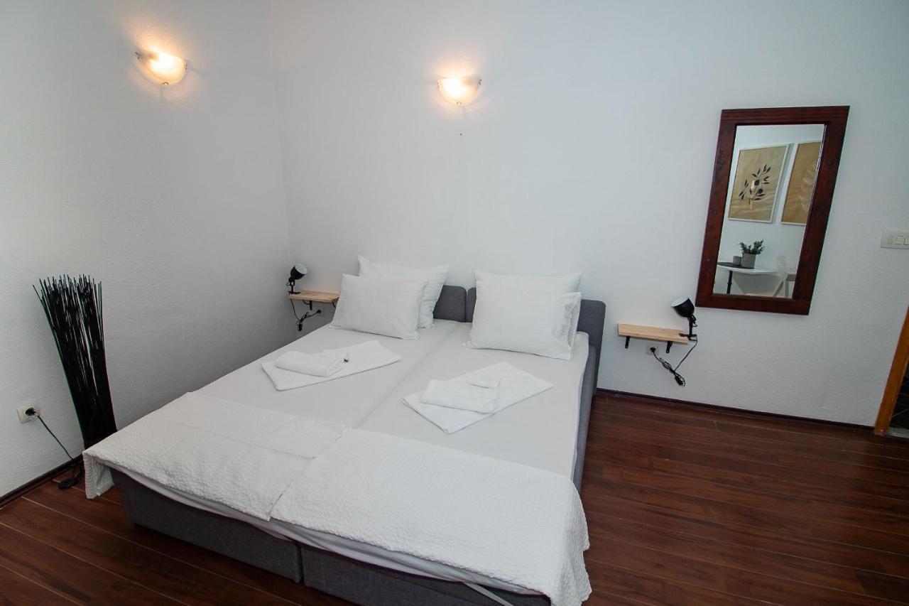 Miro Apartments Мостар Экстерьер фото